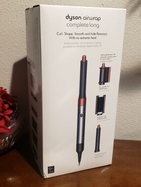 New~DYSON Airwrap Complete Long. Copper Gold